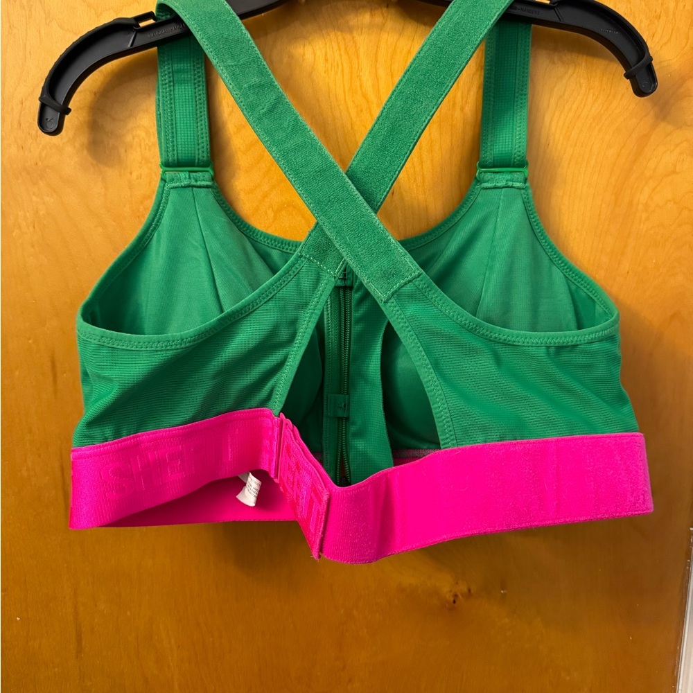 SHEFIT ultimate sports bra - Picture 7 of 10